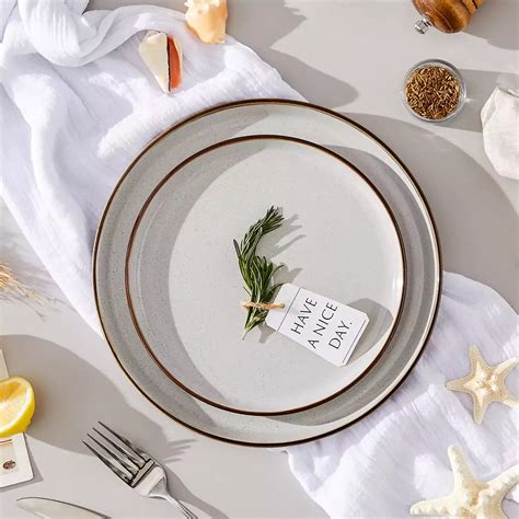 Oven-Safe Dinnerware: Can You Put Your Plates in the Oven