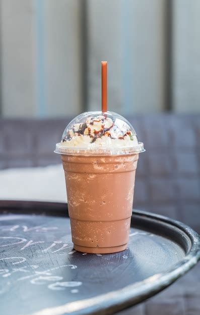 Chocolate smoothie | Free Photo