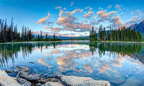 40 Best Places To Visit In Canada For 2024 Vacay!