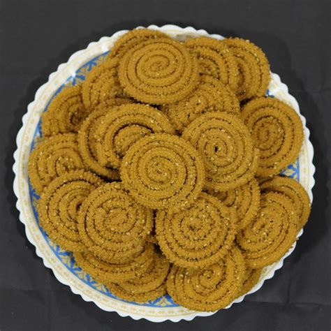 Buy Handmade Chakali Online – Crispy & Authentic Maharashtrian Snack ...