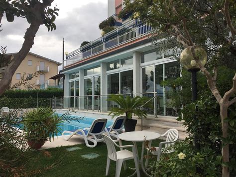 HOTEL CRISTALLO (Peschiera del Garda, Lake Garda) - Hotel Reviews ...