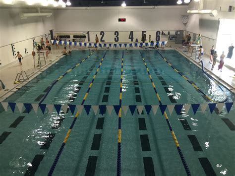 约克公立教育局万锦公立高中：Thornlea Secondary School – 加拿大多伦多新飞扬留学