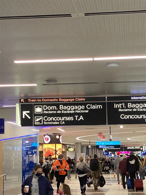 If there’s a Dom Baggage claim, where is the Sub Baggage Claim? 👀 [ns ...
