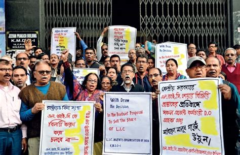 Unlocking LIC's Value