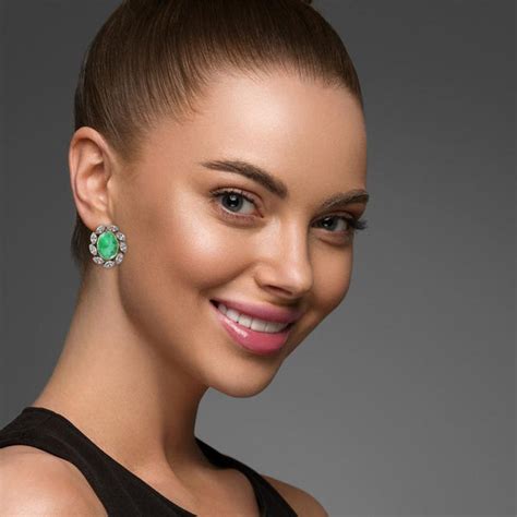 Veronese Statement Studs – Atelier Mon