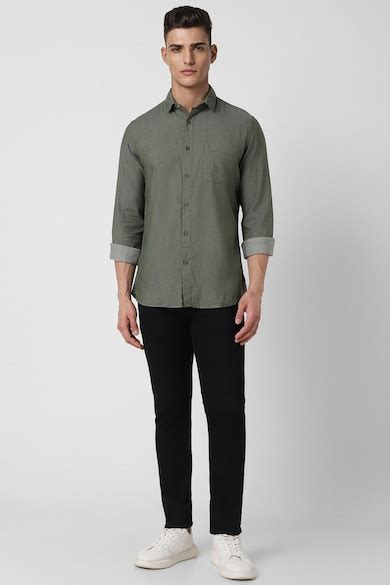 Buy Men Olive Slim Fit Textured Full Sleeves Casual Shirt Online ...
