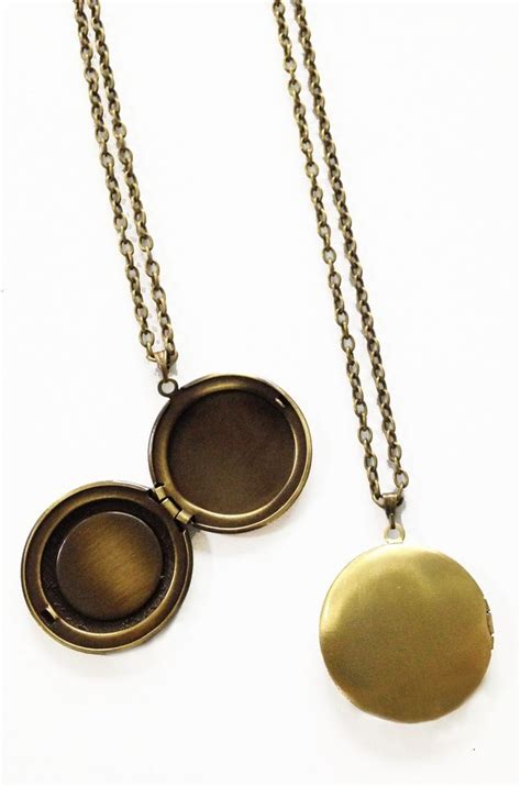 Vanstart calhepco Game Ball Mega Stone Chain Locket Necklace India | Ubuy