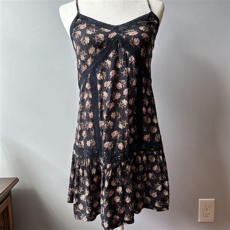 American Eagle Outfitters Floral Tunic Dress size xs... - Depop