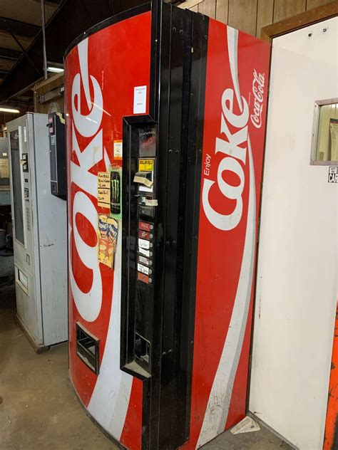 Rezultat imagine pentru Coke Machine Collection