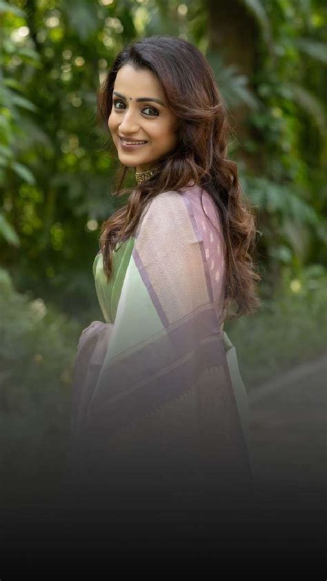 7 Modish Back Neck Blouse Designs Ft South Indian Actresses