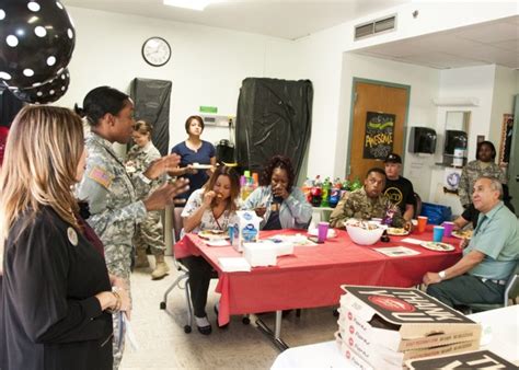 WBAMC Surgical Nurses show appreciation to staff | Article | The United ...