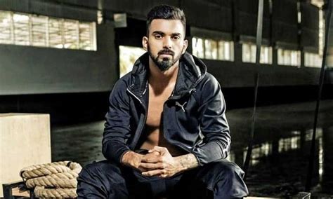 Top 10 most handsome cricketers in the world