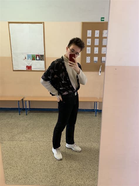 25+ Aesthetic Soft Boy