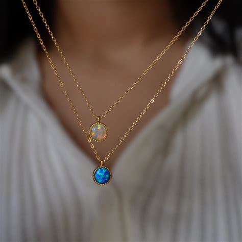 Anti-tarnish Waterproof Dainty Fire Opal Necklace