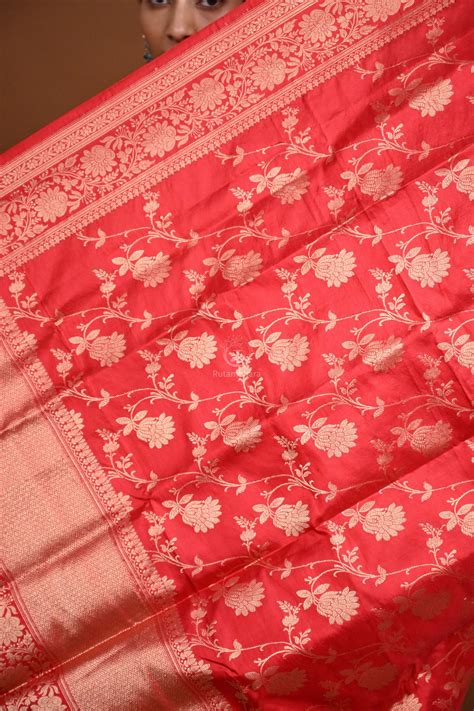 Noushk - Red Handloom Banarasi Silk Dupatta with Gold Zari border and ...