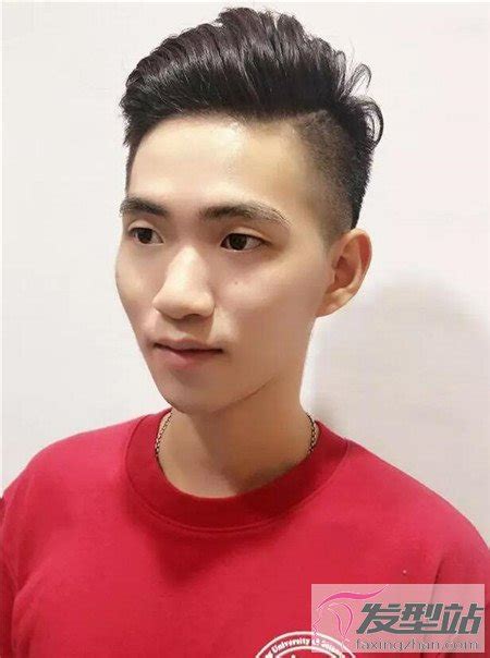2018全新男士发型设计 短飞机头短刘海庞巴度-男生发型图片-发型站