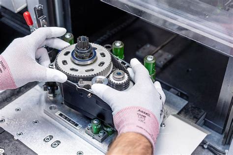 Brose on the road to recovery, expects sales to exceed 7.4 billion ...