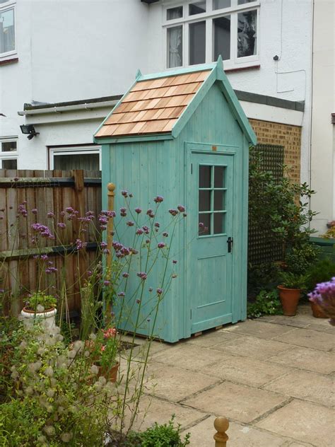 Small Garden? You’ll Want to See These 7 Tiny Shed Ideas | Houzz UK