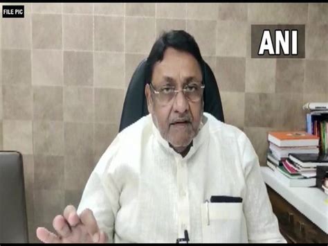 Sameer Wankhede files case against Nawab Malik