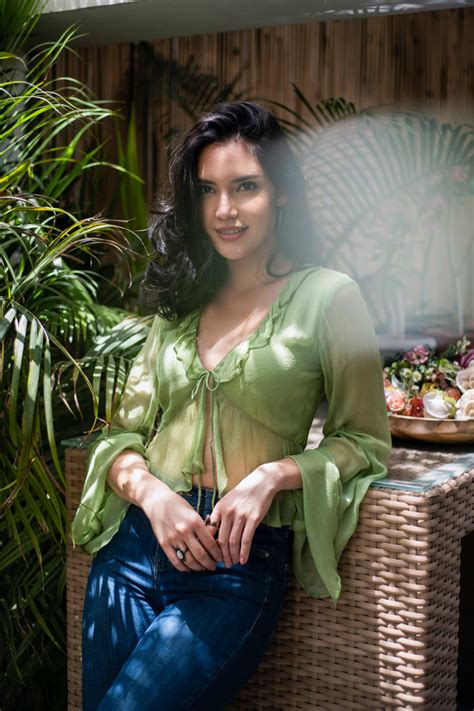 WILD FLOWER – IT GIRL