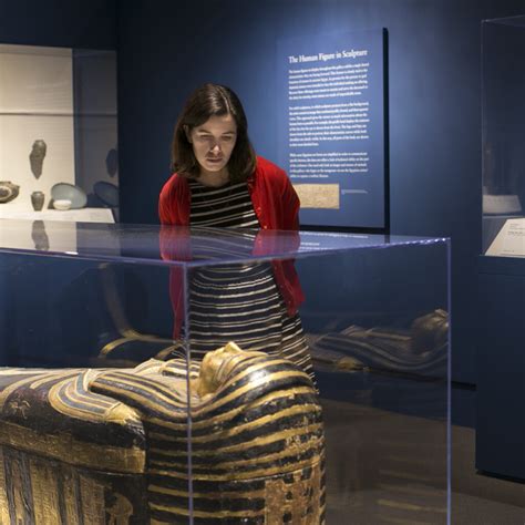 ASL Tour–Divine Royalty - Saint Louis Art Museum