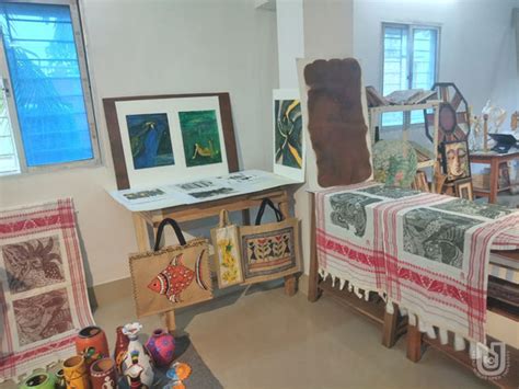NSOU - Photo Gallery - Art Exhibition at Abesh Innivation by SVS on 07. ...