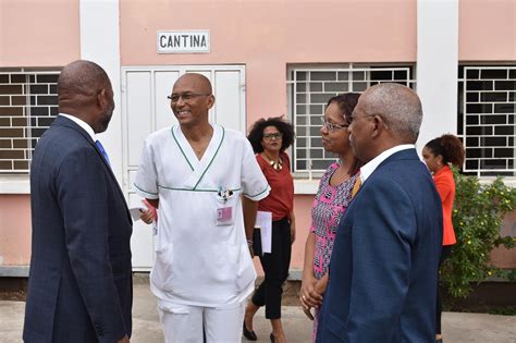 Donation to Hospital Agostinho Neto - Cape Verde Foundation