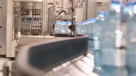 瓶装水灌装设备的生产流程-辰宇包装机械专业成套瓶装水灌装机制造厂家