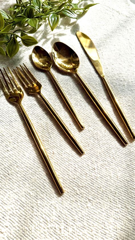 Matte Cutlery Set: Best cutlery set – Ceramic Kitchen