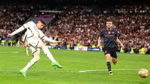 Golo da Época da UEFA Champions League: Federico Valverde lidera escolha dos Observadores ...