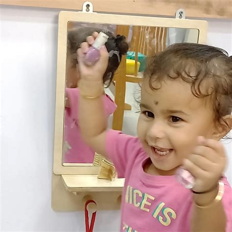 Montessori Mirror Enhance Sensory Exploration | Woodbee Toys – WoodBee Toys
