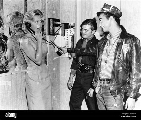 Dina merrill hi-res stock photography and images - Alamy