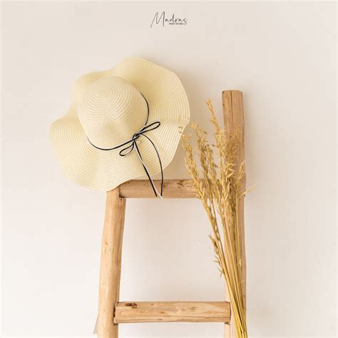 Maternity Cap Type 4 | Madras Prop Store