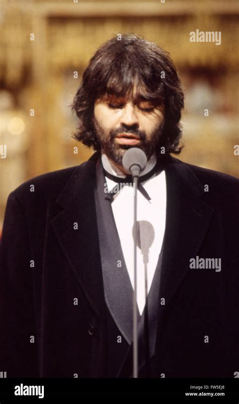 Andrea Bocelli singing, December 1999, Westminster Abbey, London ...