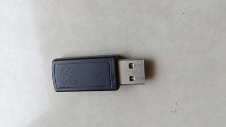 Amazon.in: Buy Logitech MK220 Compact Wireless Keyboard and Mouse Combo ...