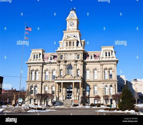 Muskingum County Courthouse Stock Photo - Alamy