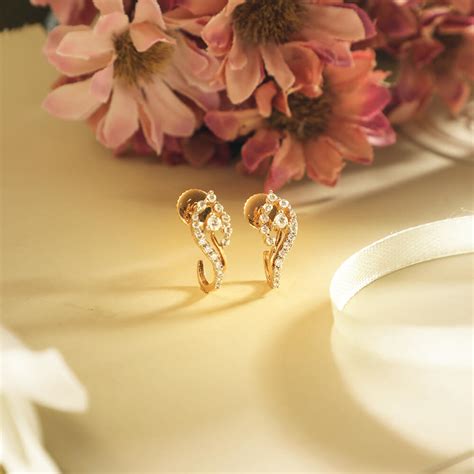 Buy Real Diamond Earrings Online | Real Diamond Earrings by Manubhai.