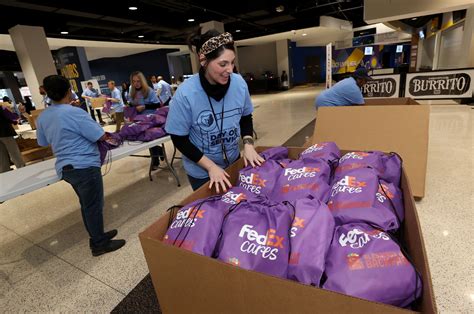 MLK Day of Service 2024 Photo Gallery | NBA.com