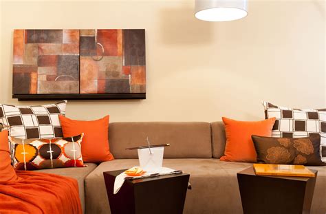 New Barn Apartments | Apartments in Miami Lakes, FL