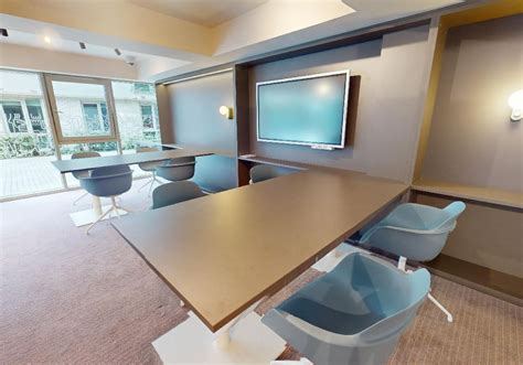 Hoxton Student Accommodation London | iQ