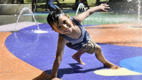 Riverway Sports Park splash pad reopens ahead of tripe-digits heatwave