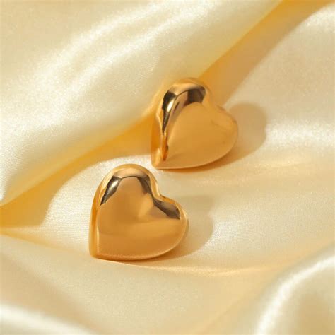 Salve Heart-Shaped Oversized Stud Earrings