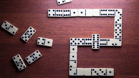 30 Traditional (and Modern!) Spanish Games You'll Love