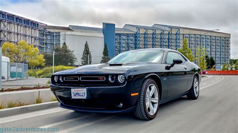 Test Drive: 2017 Dodge Challenger R/T - Gate to Adventures