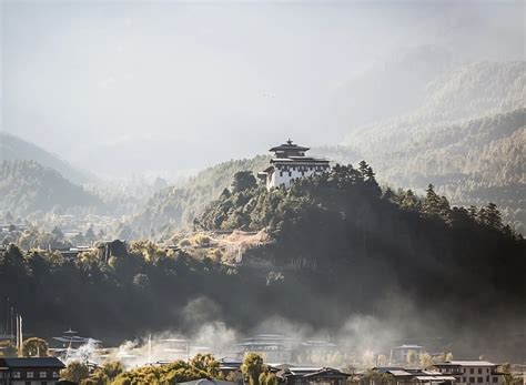 Bhutan's Top 30 Attractions spots and Affordable Duty-Free Gold ...