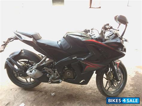 Used 2016 model Bajaj Pulsar RS 200 for sale in Mumbai. ID 142147 ...