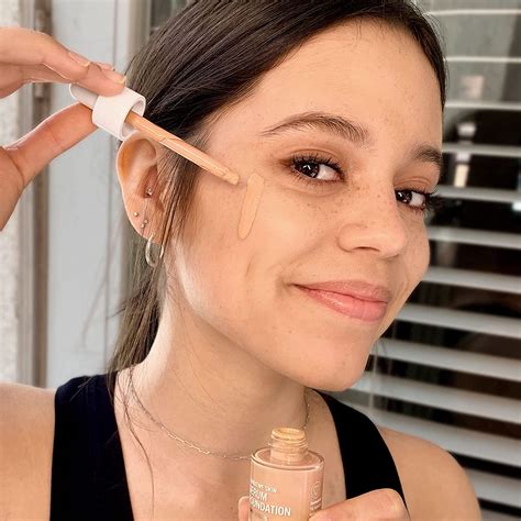 Buy Neutrogena Healthy Skin Sensitive Skin Serum Foundation with Pro ...