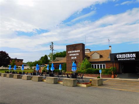 Gridiron Sports Bar Restaurant Info and Reservations