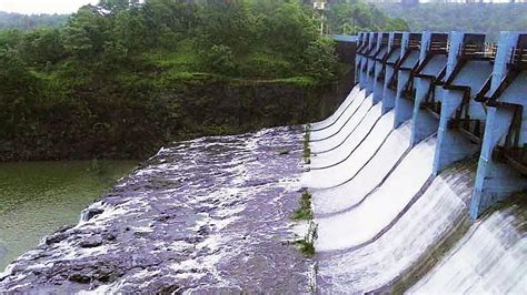 Thane: Residents to face water cut as water level plummets in Barvi Dam
