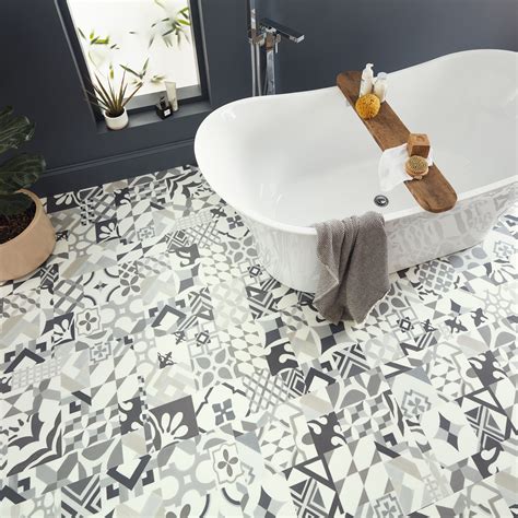 Luxury Vinyl Tiles | LVT Flooring | Free Samples